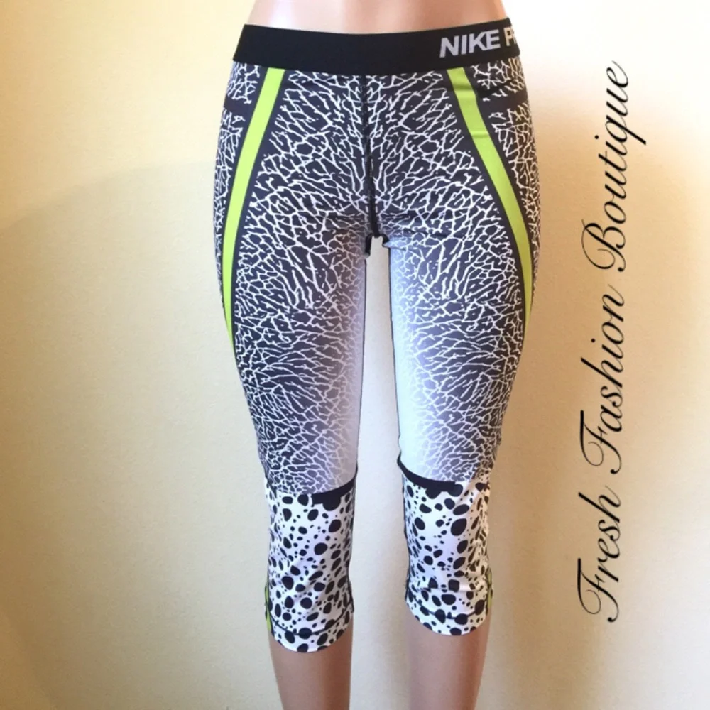 Nike Pro Safari Capris - Picture 3 of 5
